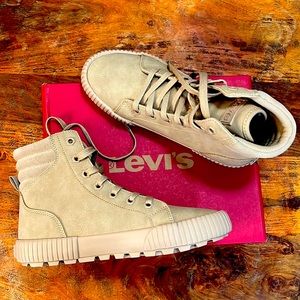 Brown Levi’s Boots